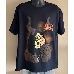 Officially Licensed Ozzy Osbourne Back to the Beginning Bull Tee Men's XL S/S
